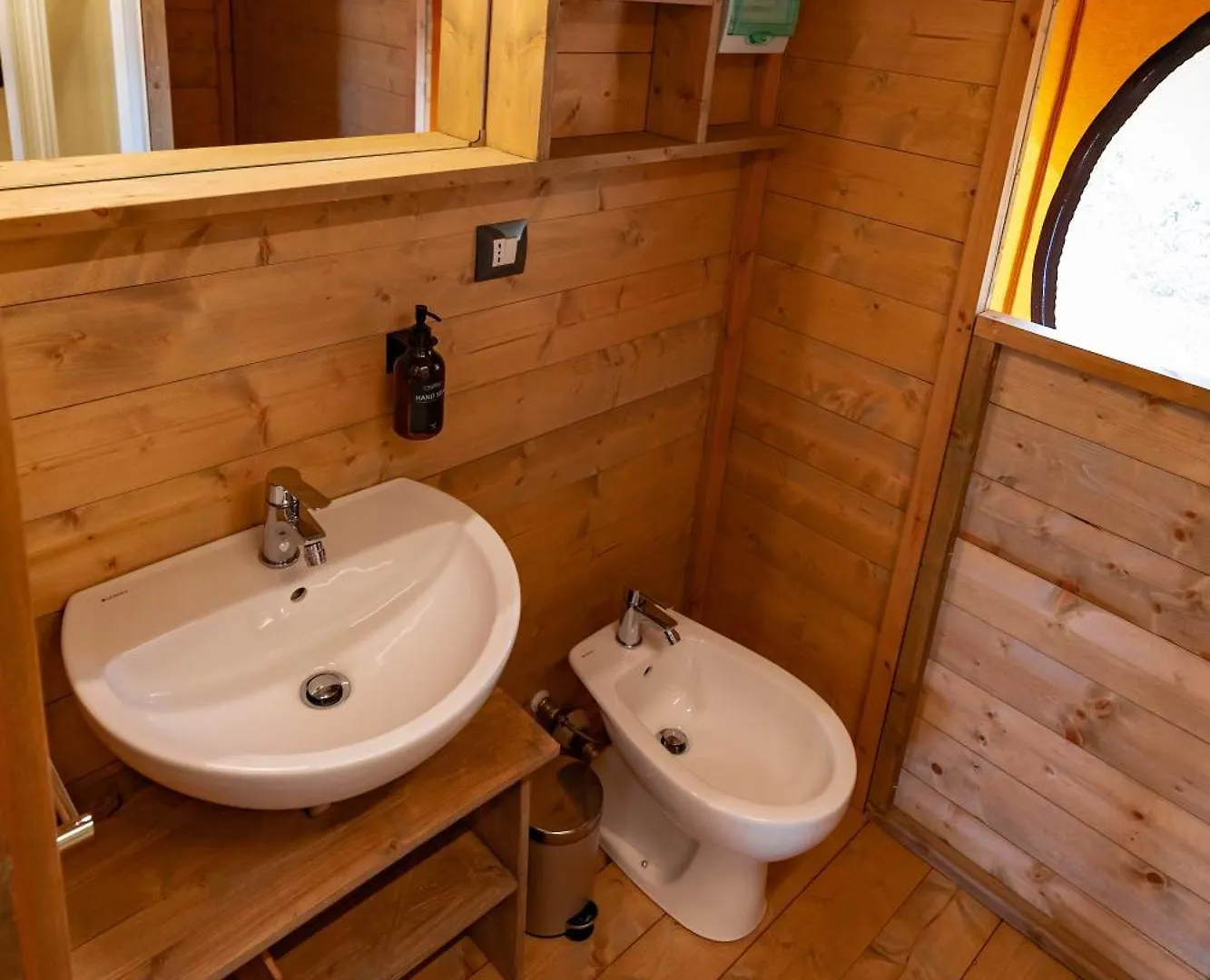 Campismo de Luxo Glamping Stregaia Hotel Massa Marittima Itália